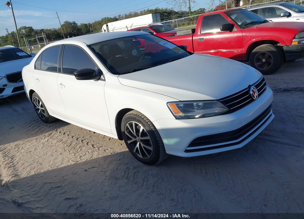 2016 VOLKSWAGEN JETTA 1.4T SE VIN: 3VWD67AJ5GM356450