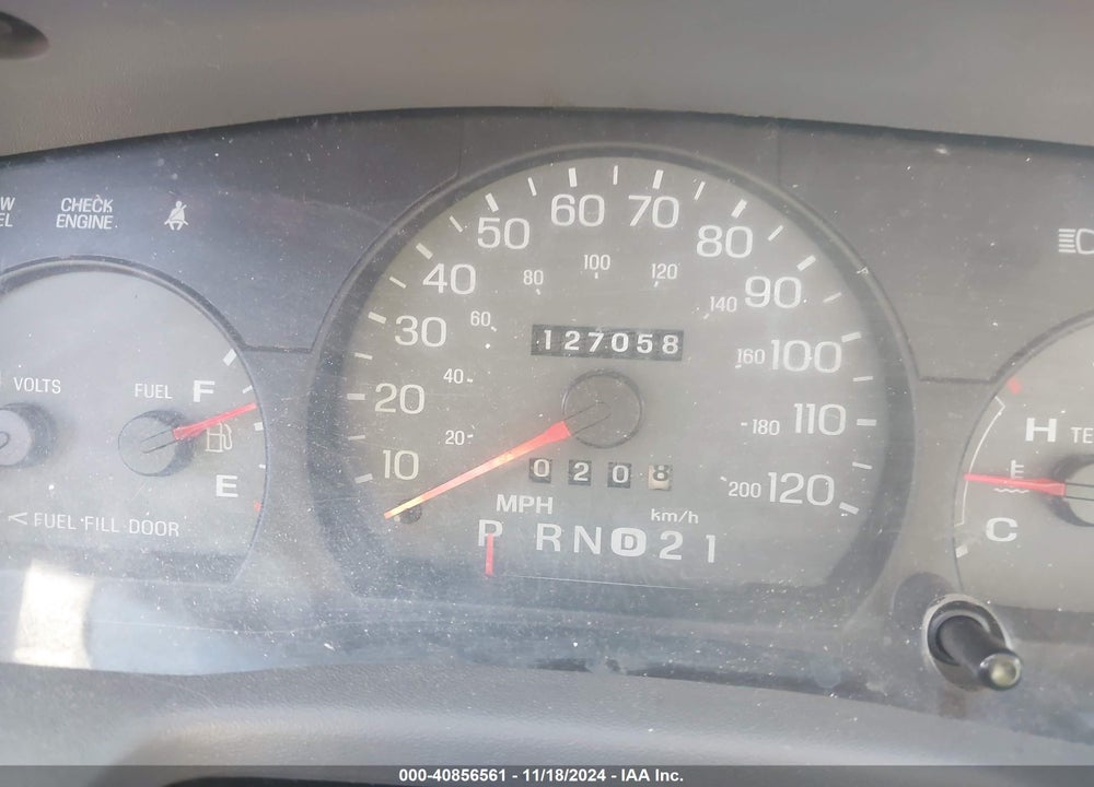 2002 MERCURY GRAND MARQUIS LS VIN: 2MEFM75W82X617380