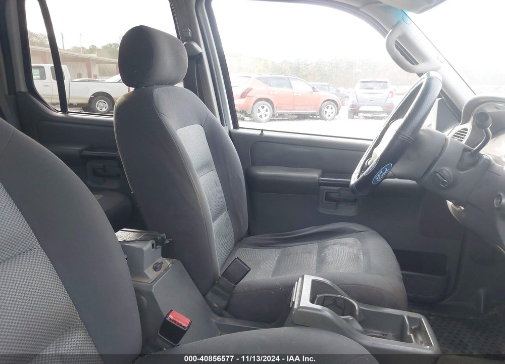 2005 FORD EXPLORER SPORT TRAC ADRENALIN/XLS/XLT VIN: 1FMZU67K75UB23568
