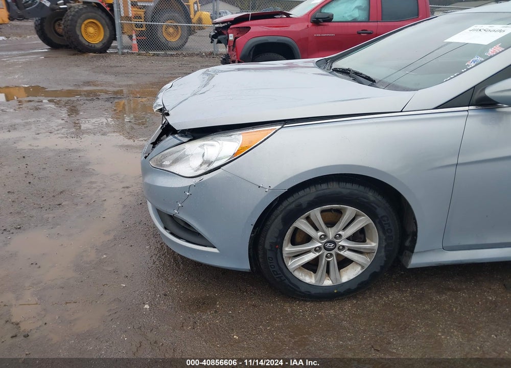 2014 HYUNDAI SONATA GLS VIN: 5NPEB4AC0EH870602
