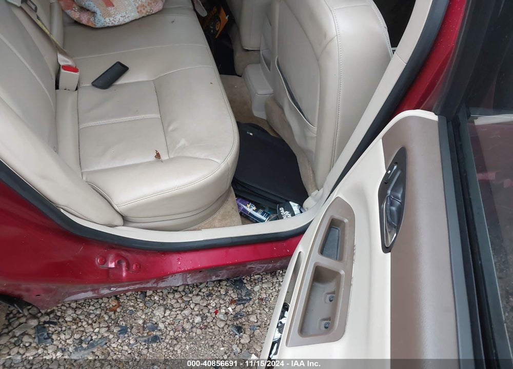2008 CHEVROLET IMPALA LT VIN: 2G1WT58K989233597