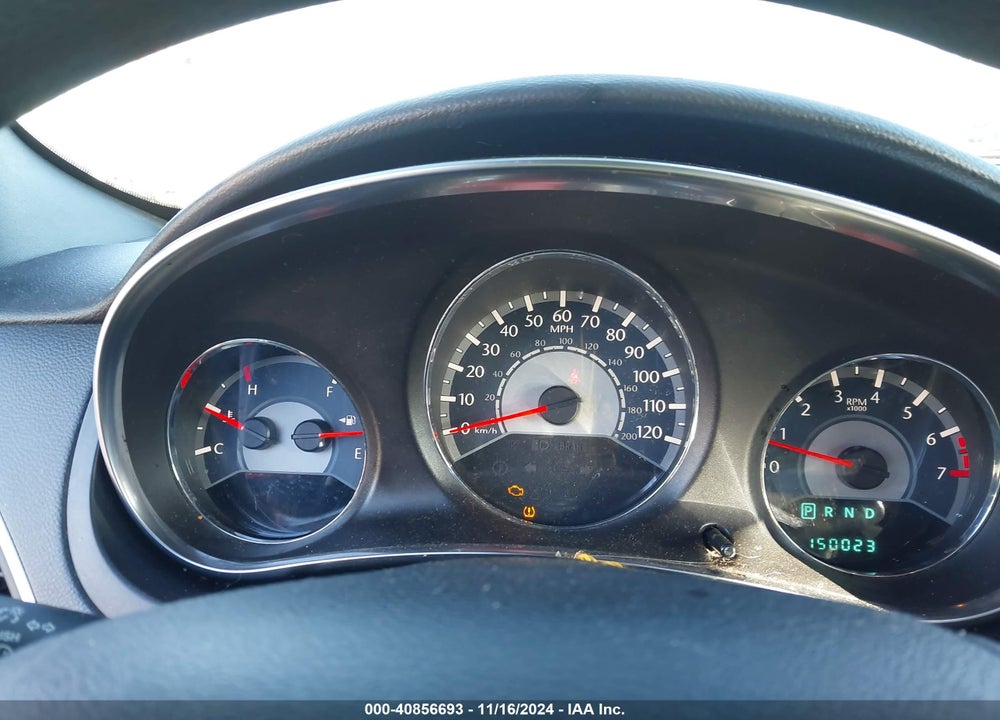 2013 CHRYSLER 200 LX VIN: 1C3CCBAG2DN767468