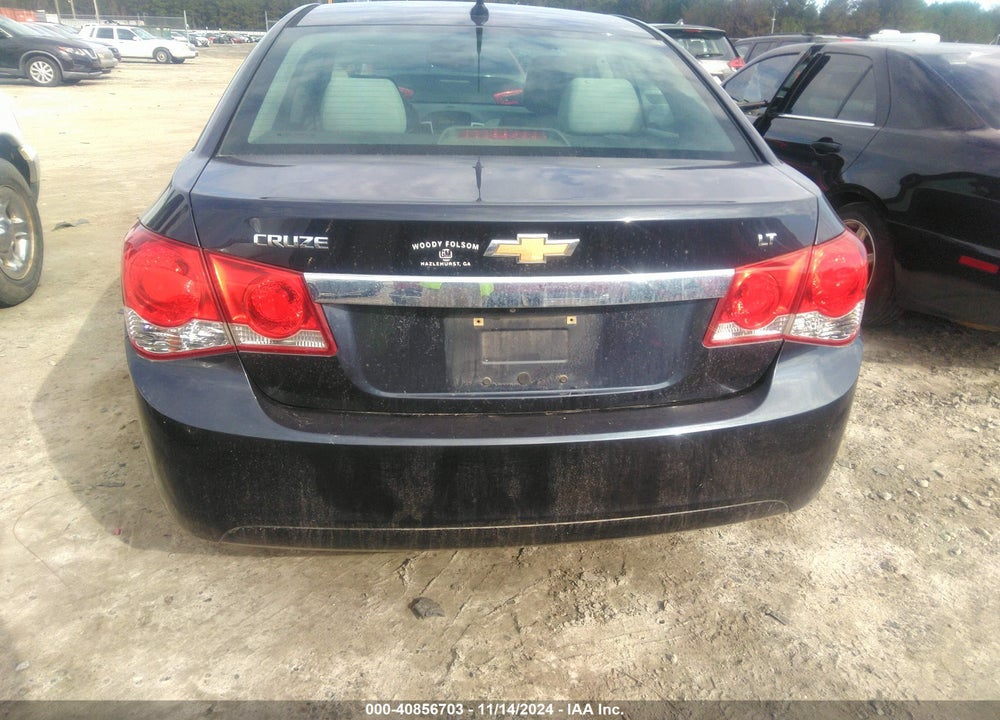 2014 CHEVROLET CRUZE 1LT AUTO VIN: 1G1PC5SB2E7469910