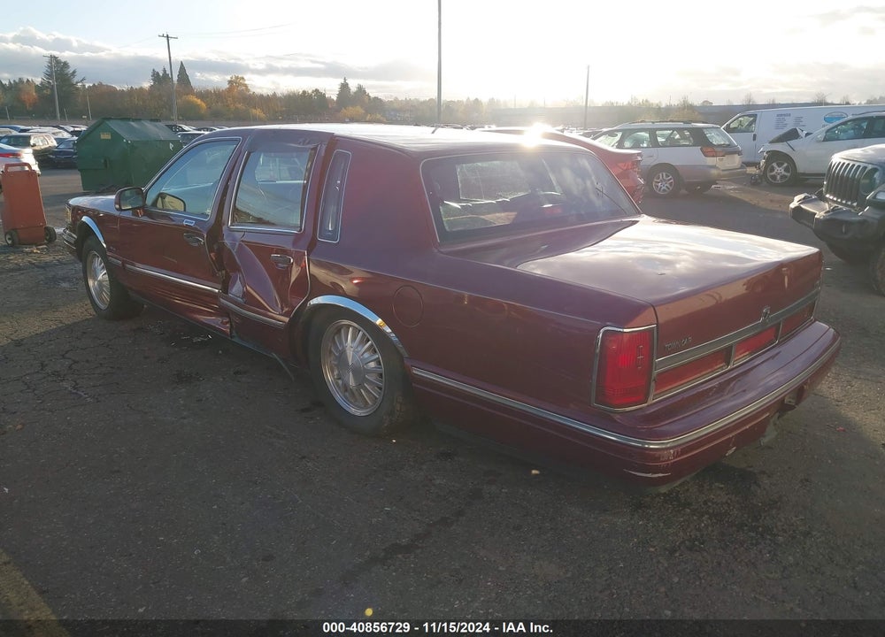 1996 LINCOLN TOWN CAR CARTIER VIN: 1LNLM83W1TY616193
