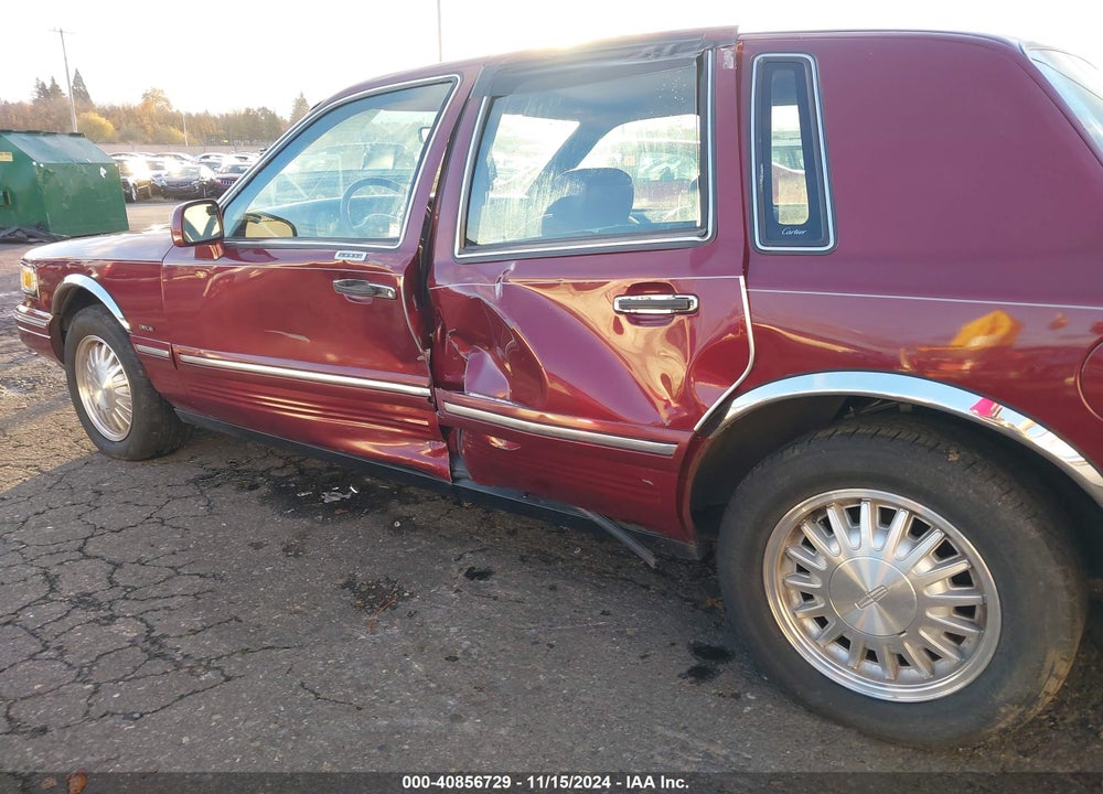 1996 LINCOLN TOWN CAR CARTIER VIN: 1LNLM83W1TY616193