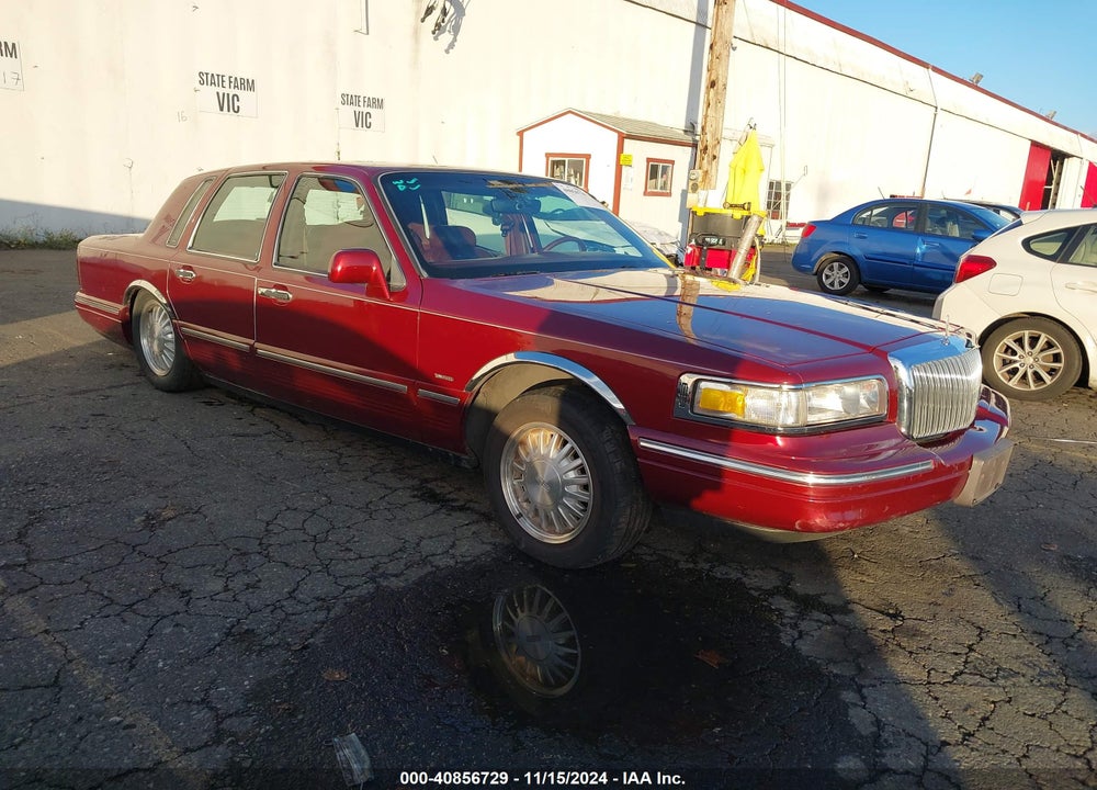 1996 LINCOLN TOWN CAR CARTIER VIN: 1LNLM83W1TY616193