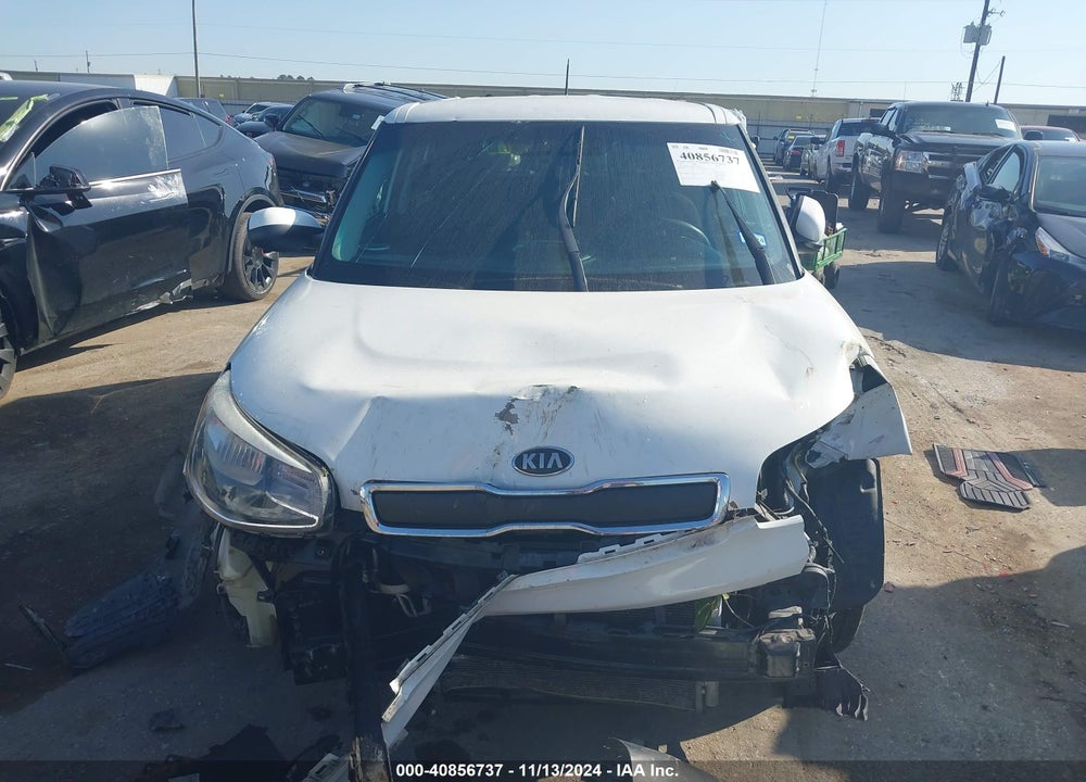 2015 KIA SOUL VIN: KNDJN2A28F7121540