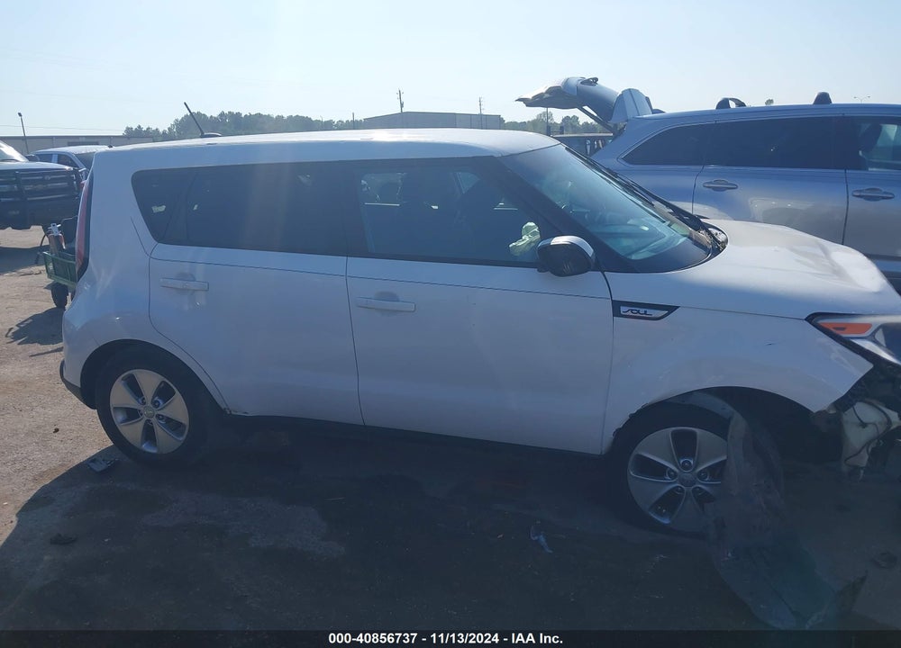 2015 KIA SOUL VIN: KNDJN2A28F7121540