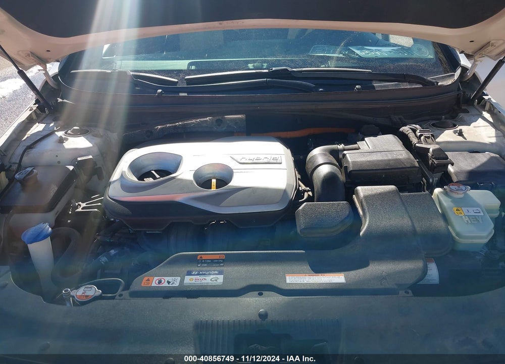 2016 HYUNDAI SONATA HYBRID SE VIN: KMHE24L18GA018483