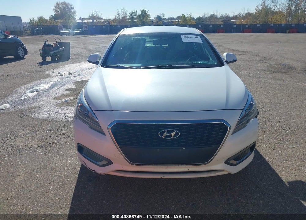 2016 HYUNDAI SONATA HYBRID SE VIN: KMHE24L18GA018483