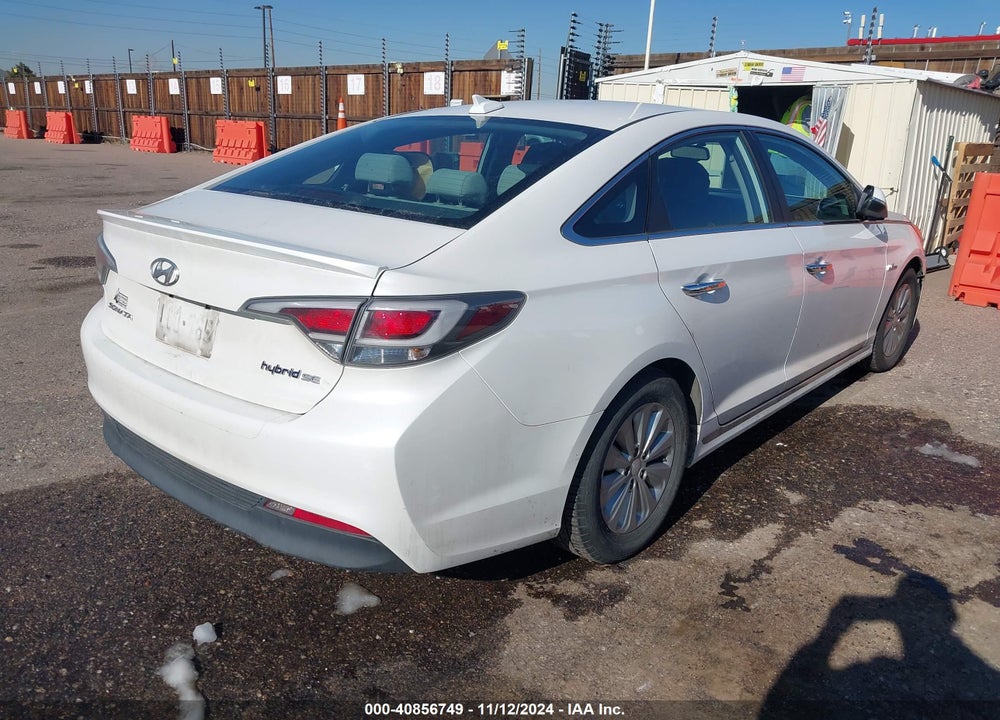 2016 HYUNDAI SONATA HYBRID SE VIN: KMHE24L18GA018483