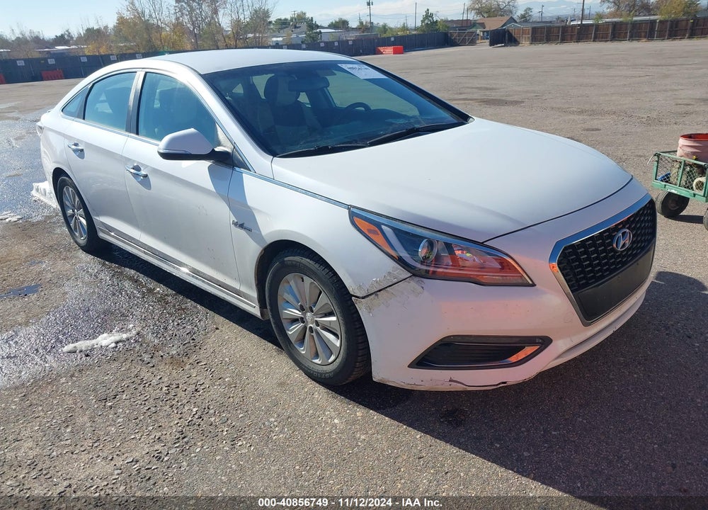 2016 HYUNDAI SONATA HYBRID SE VIN: KMHE24L18GA018483