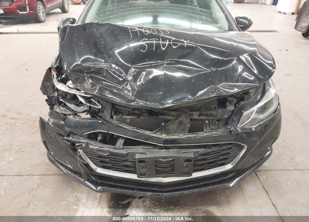 2017 CHEVROLET CRUZE LT AUTO VIN: 1G1BE5SM2H7238502