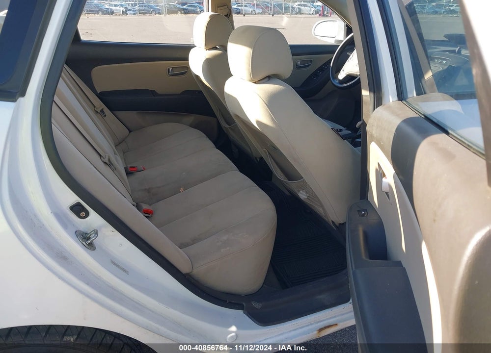 2009 HYUNDAI ELANTRA GLS VIN: KMHDU46D09U723243