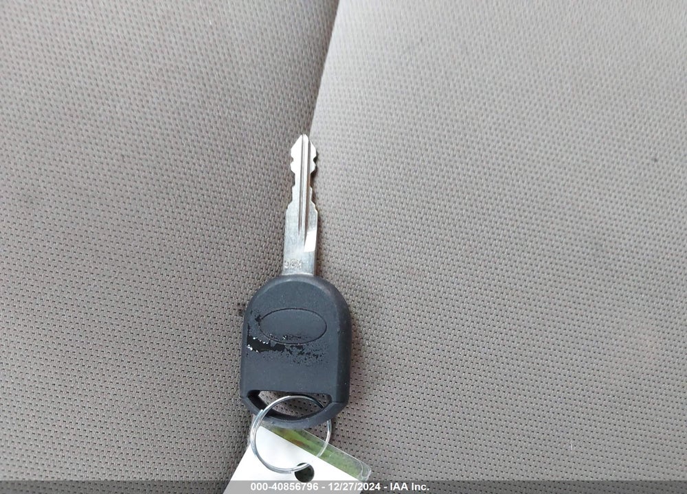 2008 FORD FOCUS SE/SES VIN: 1FAHP35N48W108186