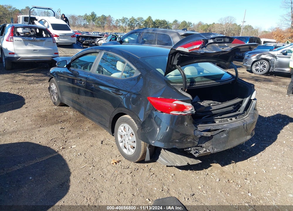 2018 HYUNDAI ELANTRA SE VIN: KMHD74LF7JU442560