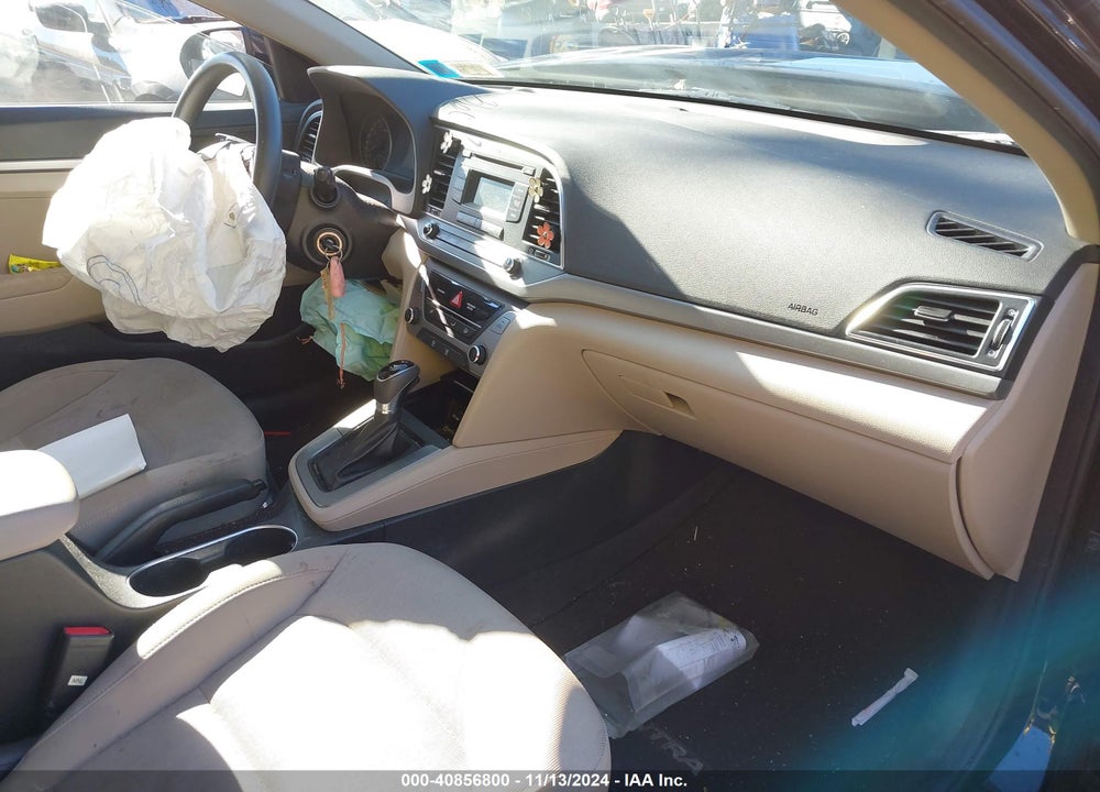2018 HYUNDAI ELANTRA SE VIN: KMHD74LF7JU442560