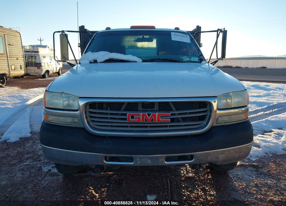 2001 GMC SIERRA 3500 CHASSIS SL VIN: 1GDJK34U41F111089