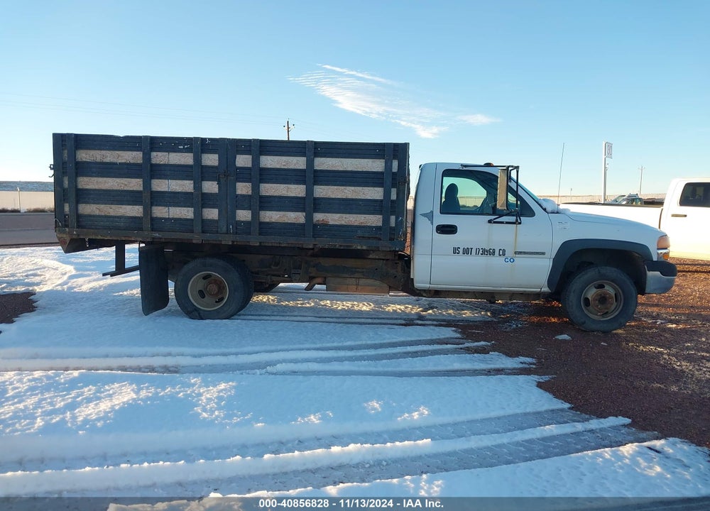 2001 GMC SIERRA 3500 CHASSIS SL VIN: 1GDJK34U41F111089