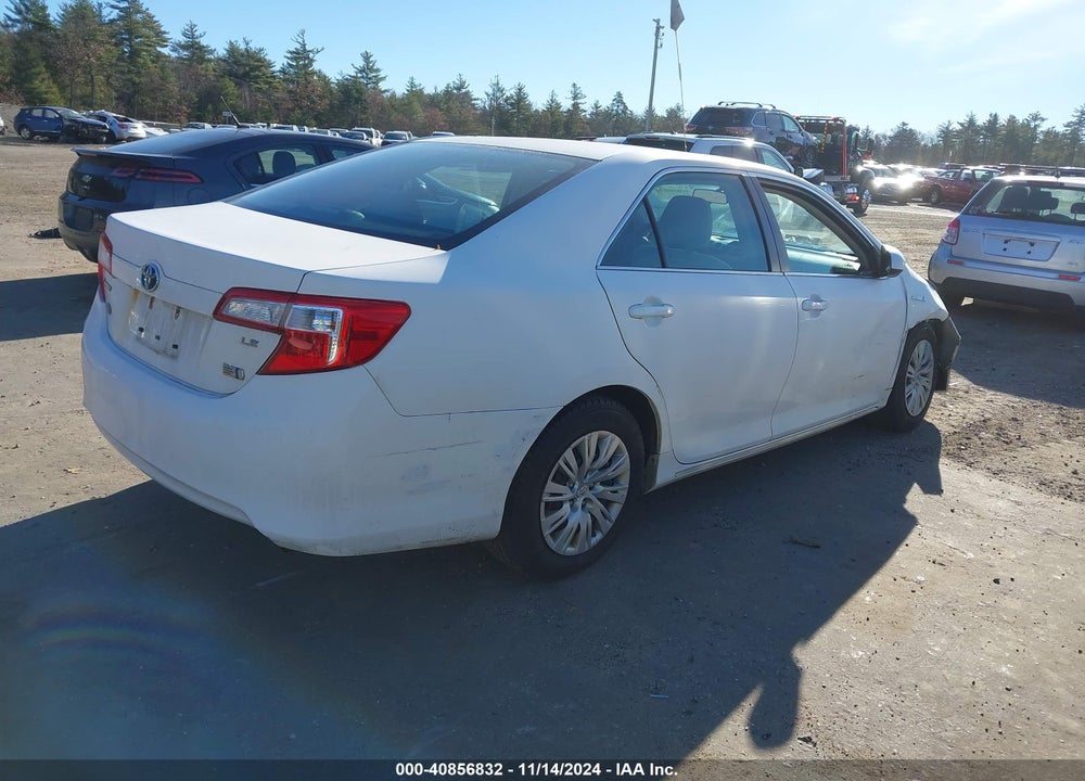 2014 TOYOTA CAMRY HYBRID LE VIN: 4T1BD1FK8EU117672