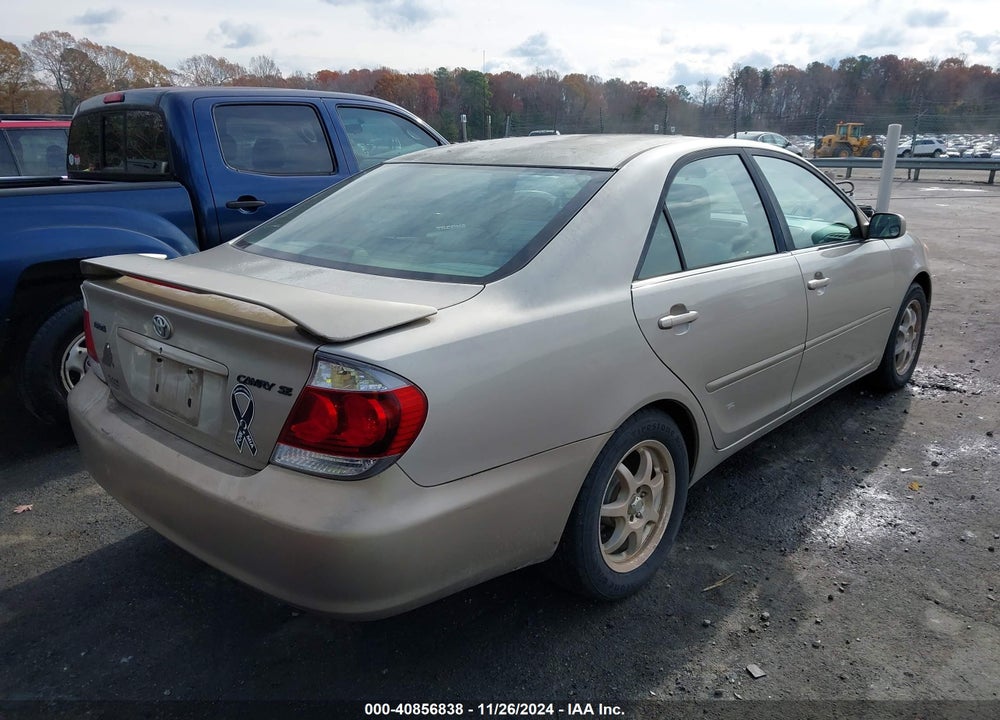 2005 TOYOTA CAMRY SE VIN: 4T1BE32K55U501164