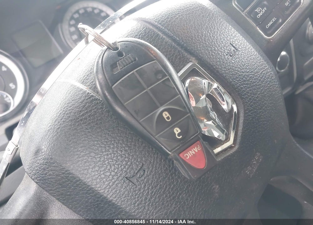 2016 RAM 2500 TRADESMAN VIN: 3C6UR5HL9GG107208