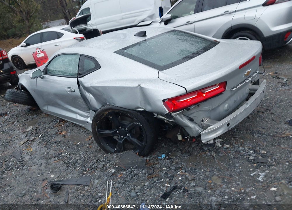 2018 CHEVROLET CAMARO VIN: 1G1FB1RX9J0158079
