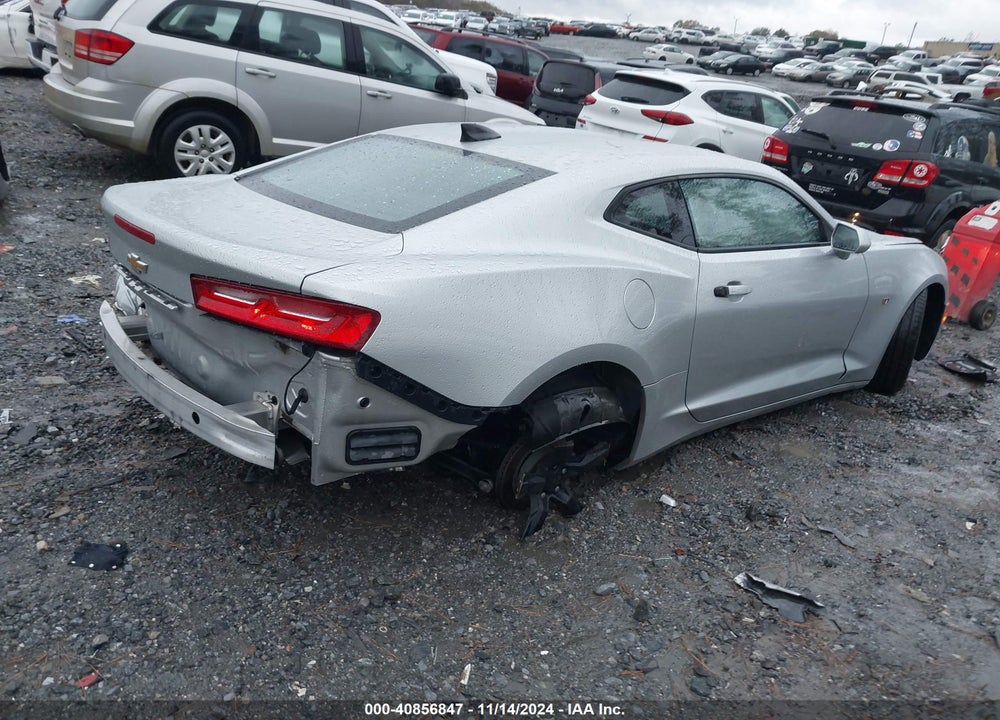 2018 CHEVROLET CAMARO VIN: 1G1FB1RX9J0158079