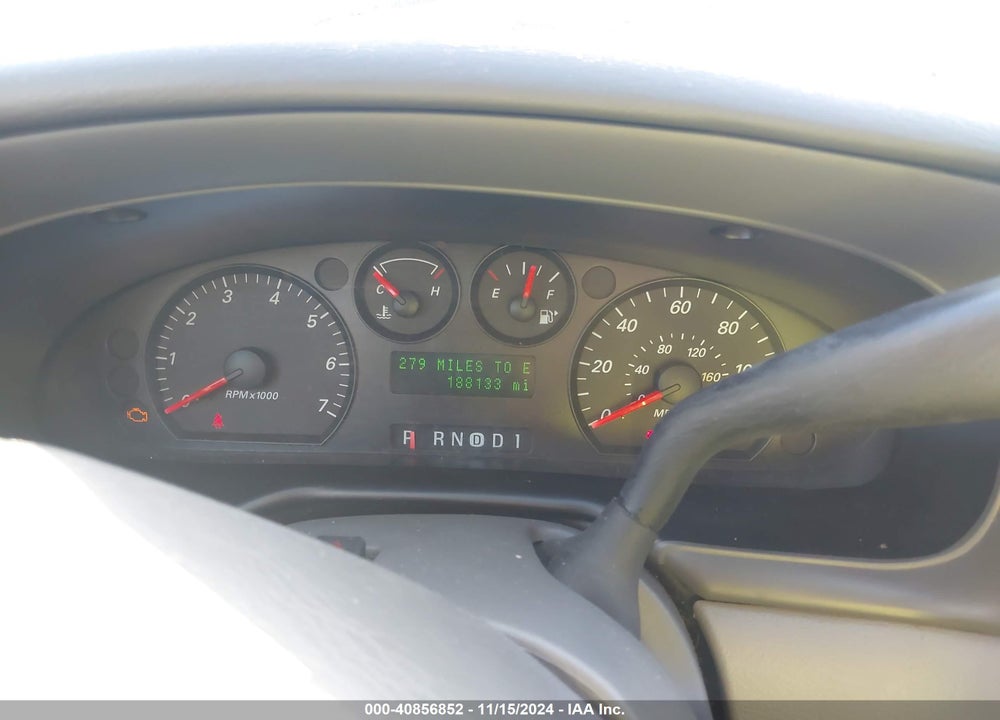 2004 FORD TAURUS SE VIN: 1FAFP53U64G183909