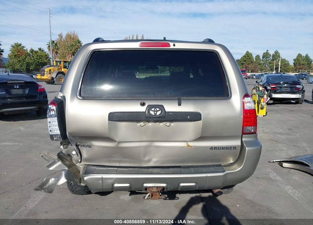 2007 TOYOTA 4RUNNER SR5 V6 VIN: JTEBU14R770113011