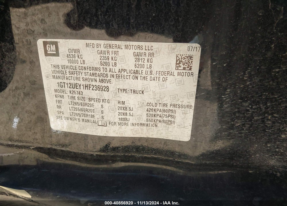2017 GMC SIERRA 2500HD DENALI VIN: 1GT12UEY1HF236928