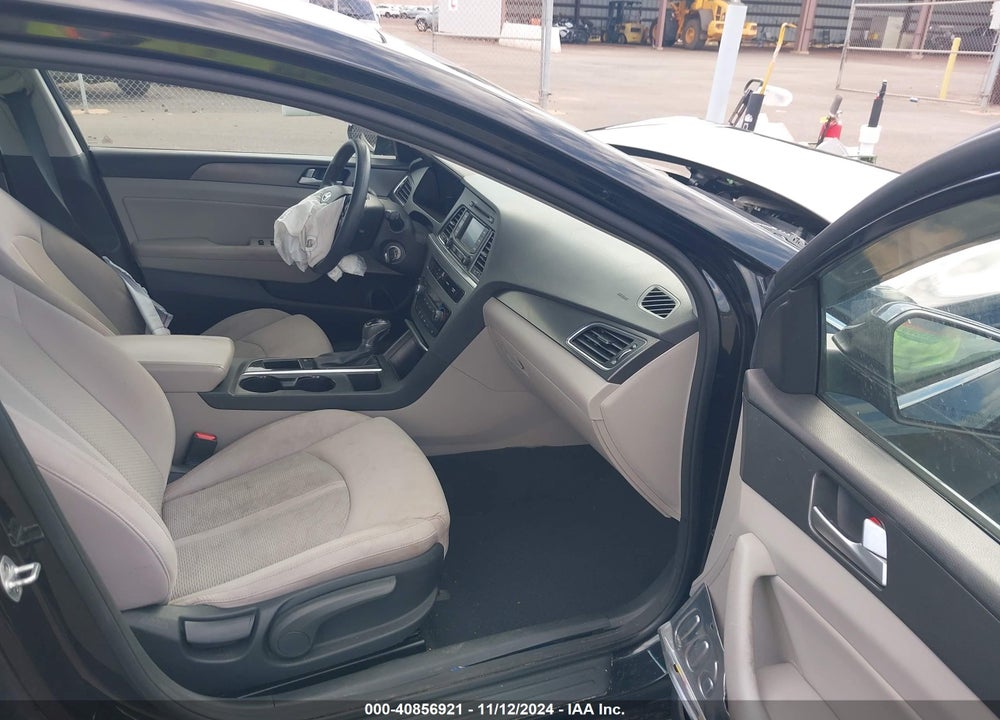 2015 HYUNDAI SONATA VIN: 5NPE34AF4FH062861