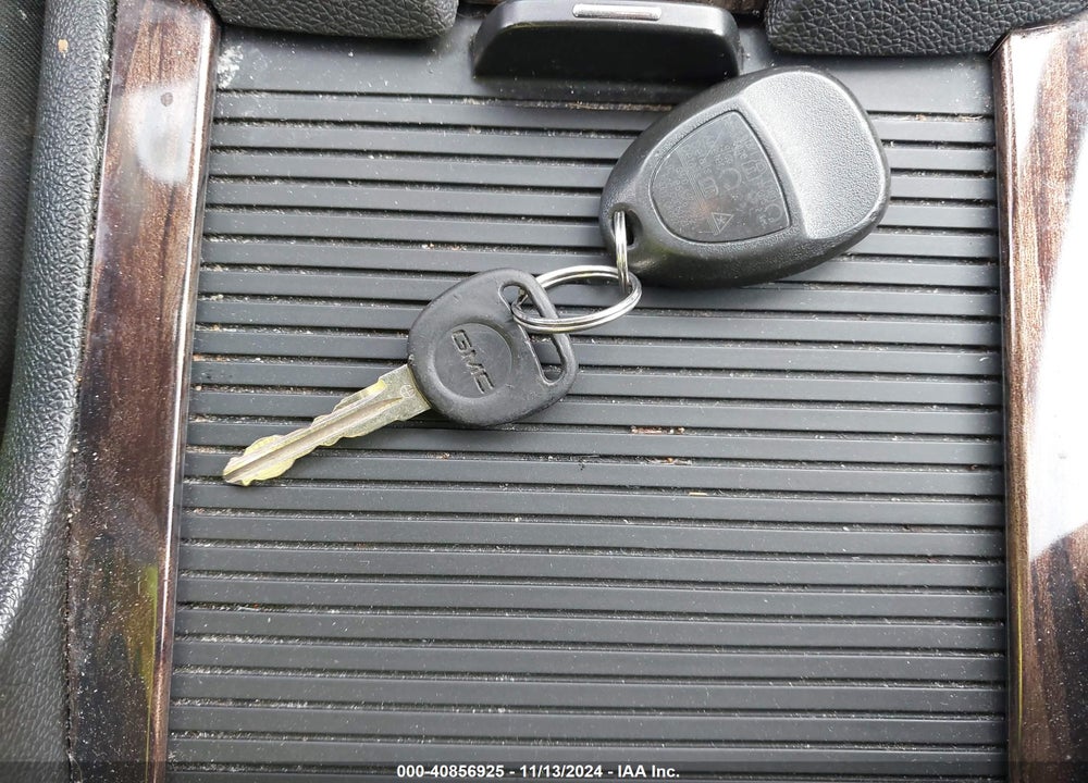 2014 GMC ACADIA DENALI VIN: 1GKKVTKD4EJ223451