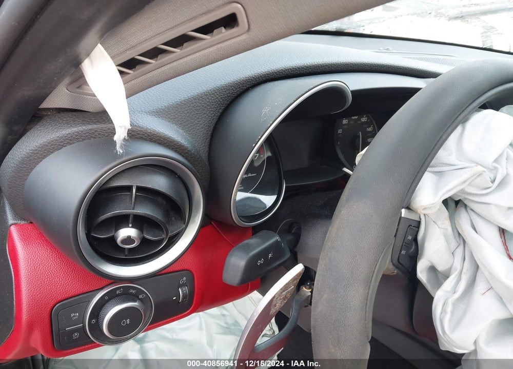2019 ALFA ROMEO GIULIA VIN: ZARFANBN5K7616838