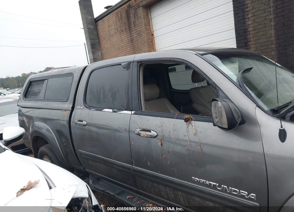 2005 TOYOTA TUNDRA LIMITED V8 VIN: 5TBDT48145S467691