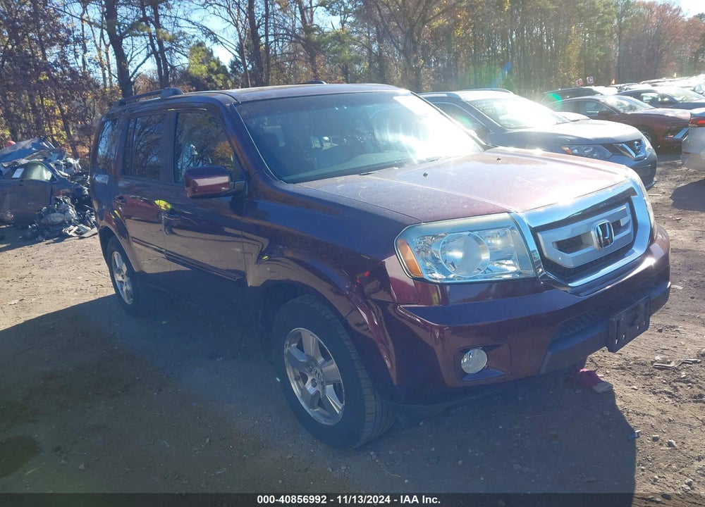 2011 HONDA PILOT EX-L VIN: 5FNYF4H52BB011420