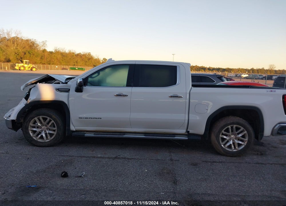 2022 GMC SIERRA 1500 LIMITED 4WD SHORT BOX SLT VIN: 3GTU9DED0NG161171