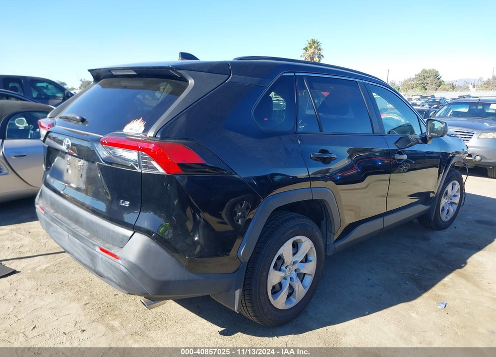 2019 TOYOTA RAV4 LE VIN: JTMH1RFV7KD015887