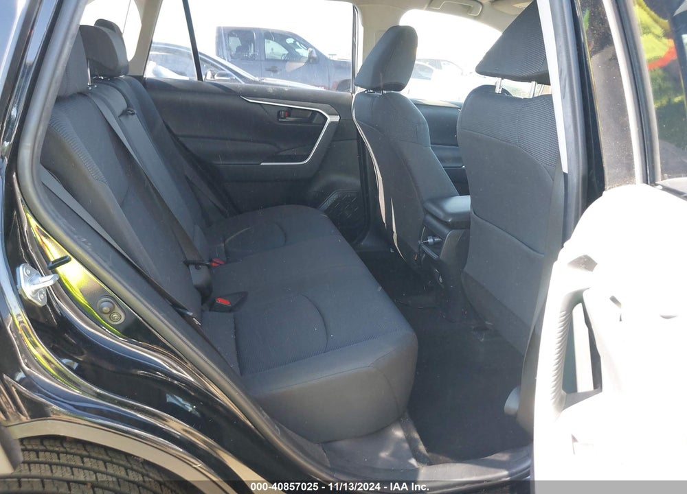 2019 TOYOTA RAV4 LE VIN: JTMH1RFV7KD015887