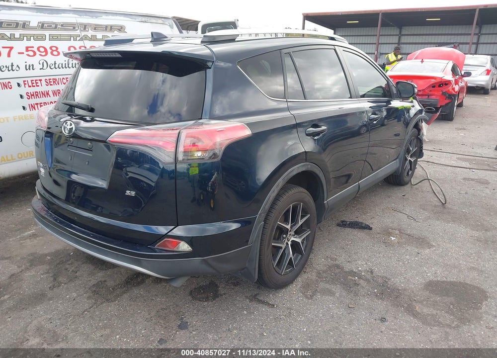 2017 TOYOTA RAV4 SE VIN: JTMNFREV9HJ714521