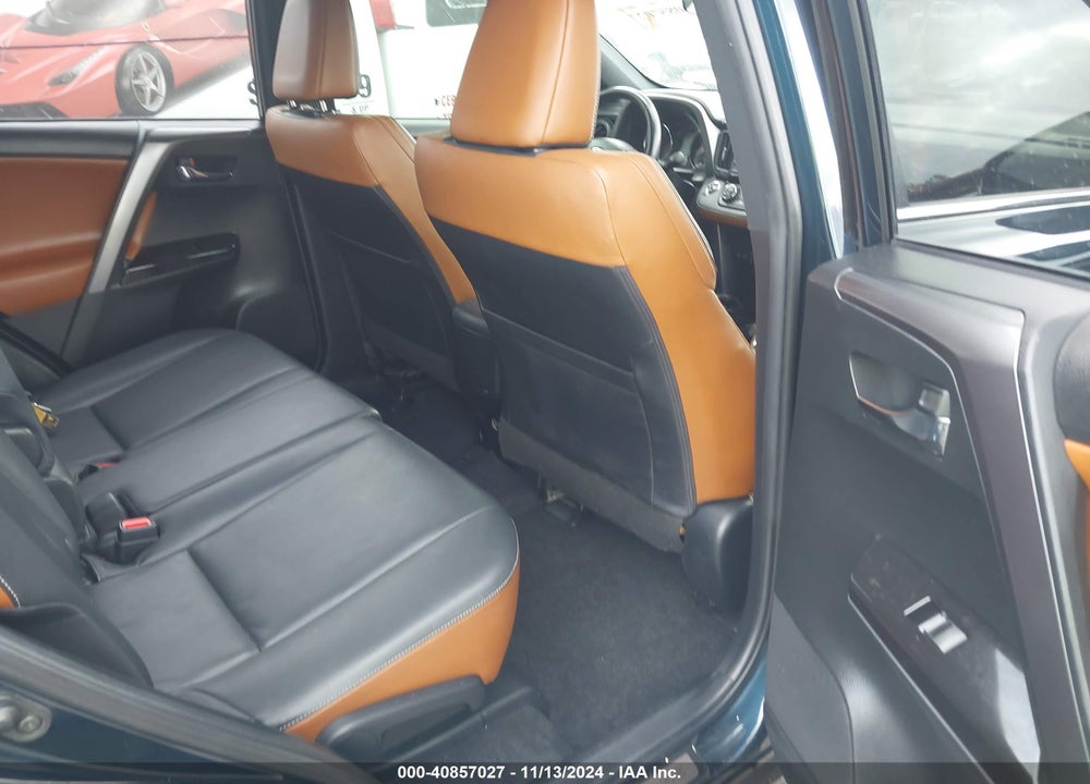 2017 TOYOTA RAV4 SE VIN: JTMNFREV9HJ714521