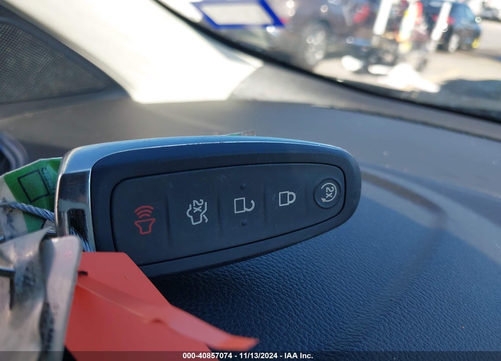 2019 FORD ESCAPE SEL VIN: 1FMCU0HD8KUA92555