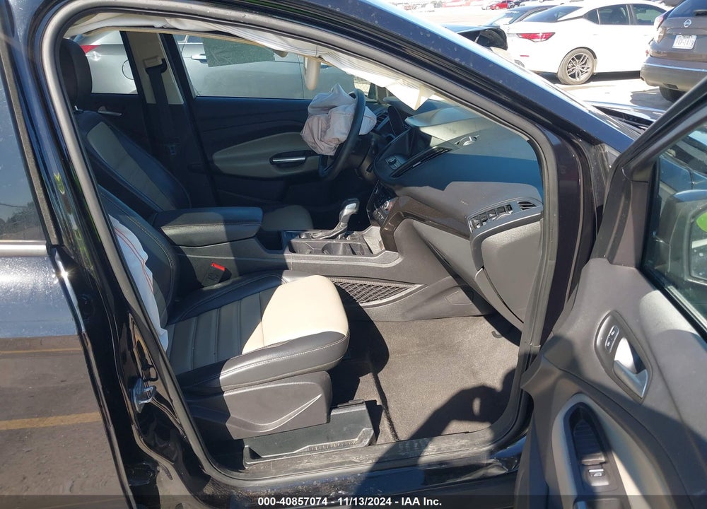 2019 FORD ESCAPE SEL VIN: 1FMCU0HD8KUA92555