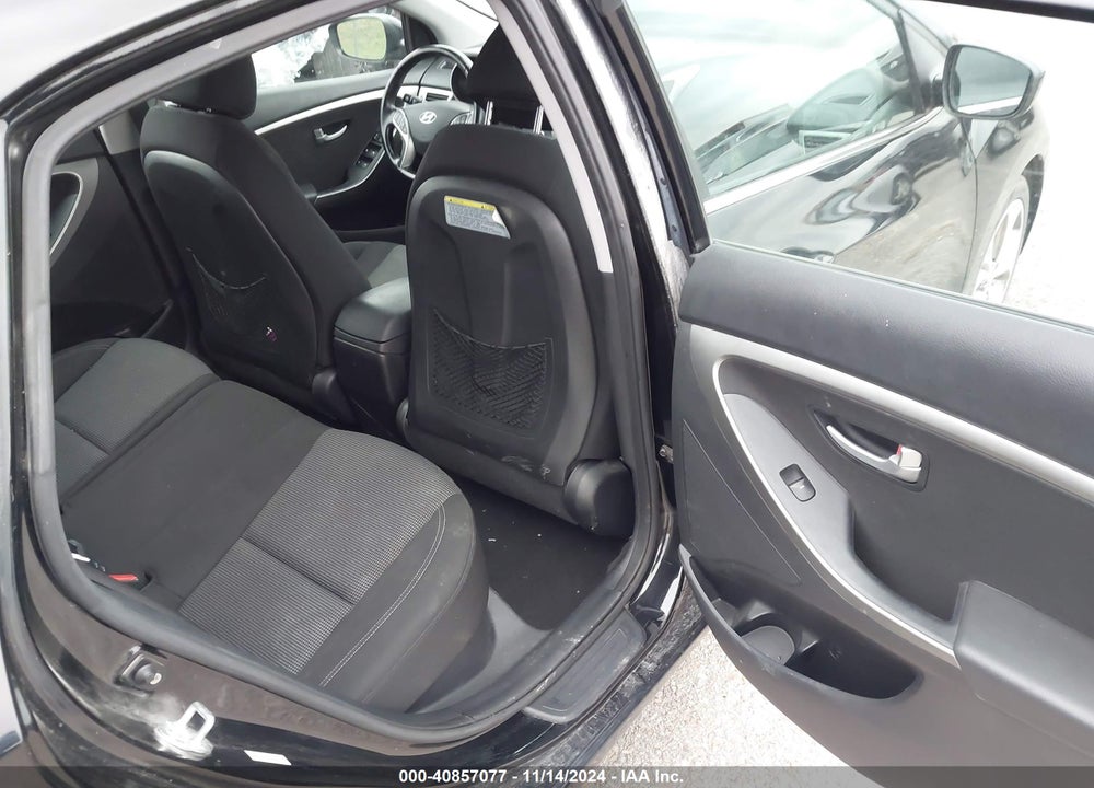 2013 HYUNDAI ELANTRA GT VIN: KMHD35LE7DU081229