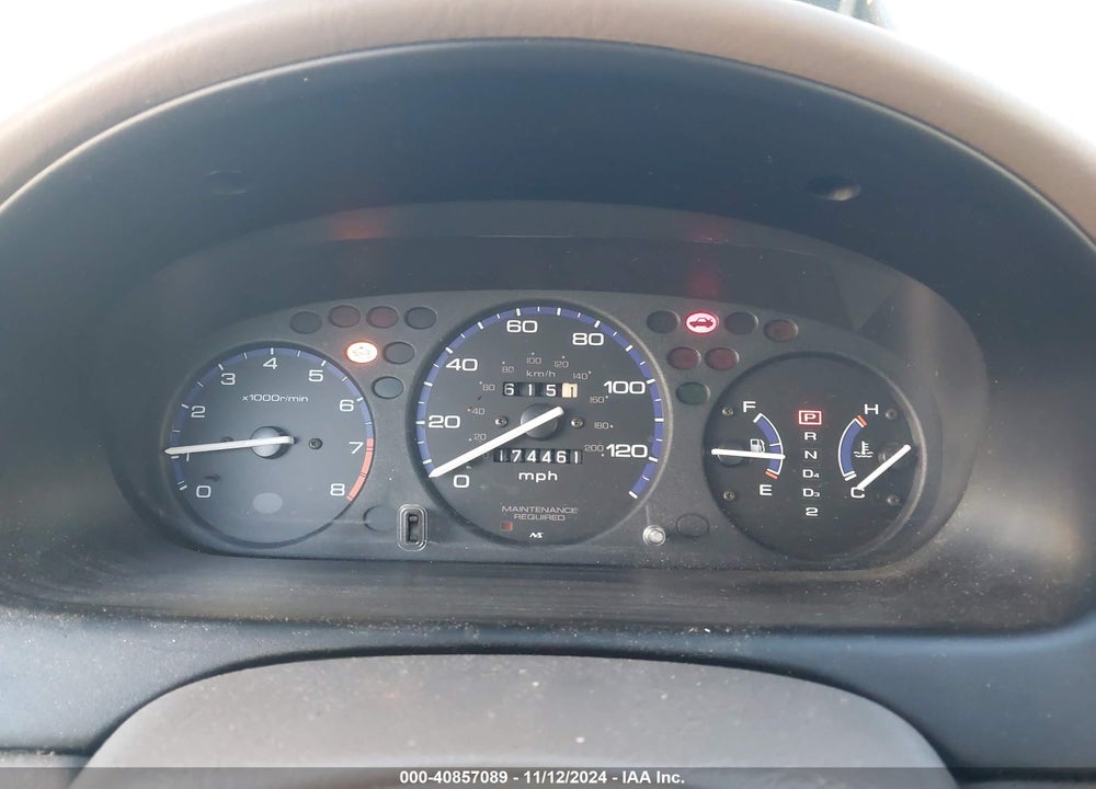 2000 HONDA CIVIC LX VIN: 2HGEJ6674YH539627