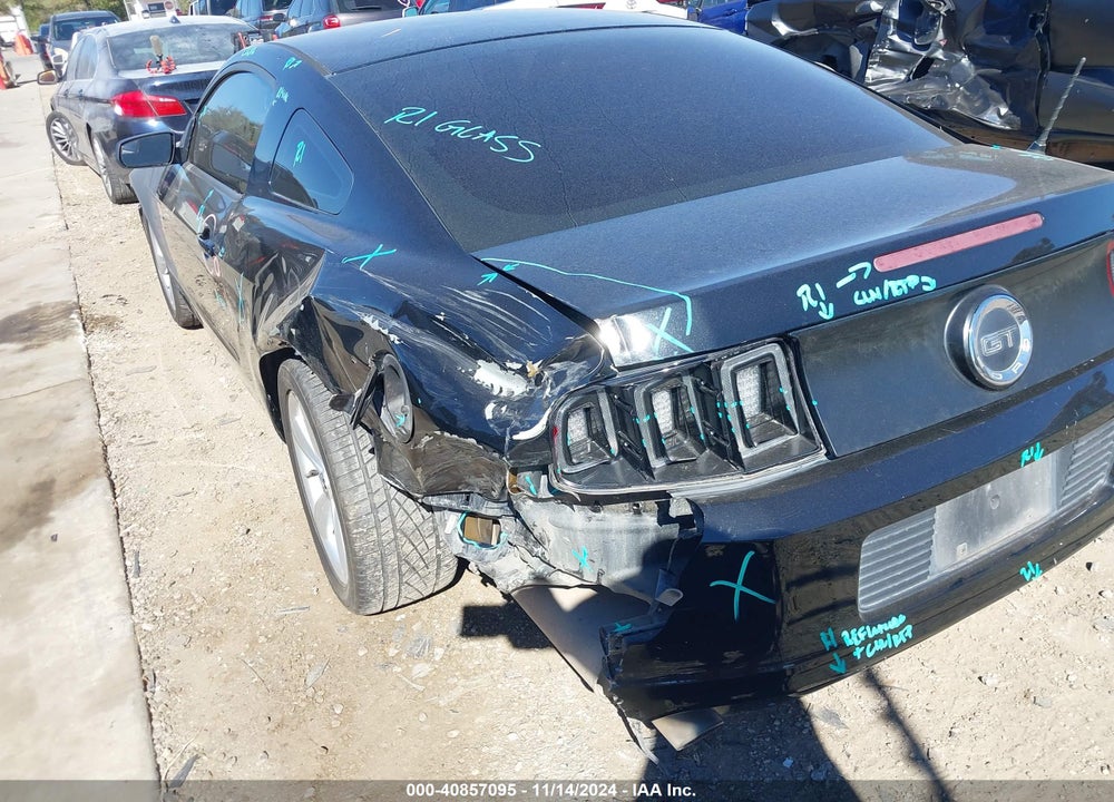 2013 FORD MUSTANG VIN: 1ZVBP8CF6D5226973