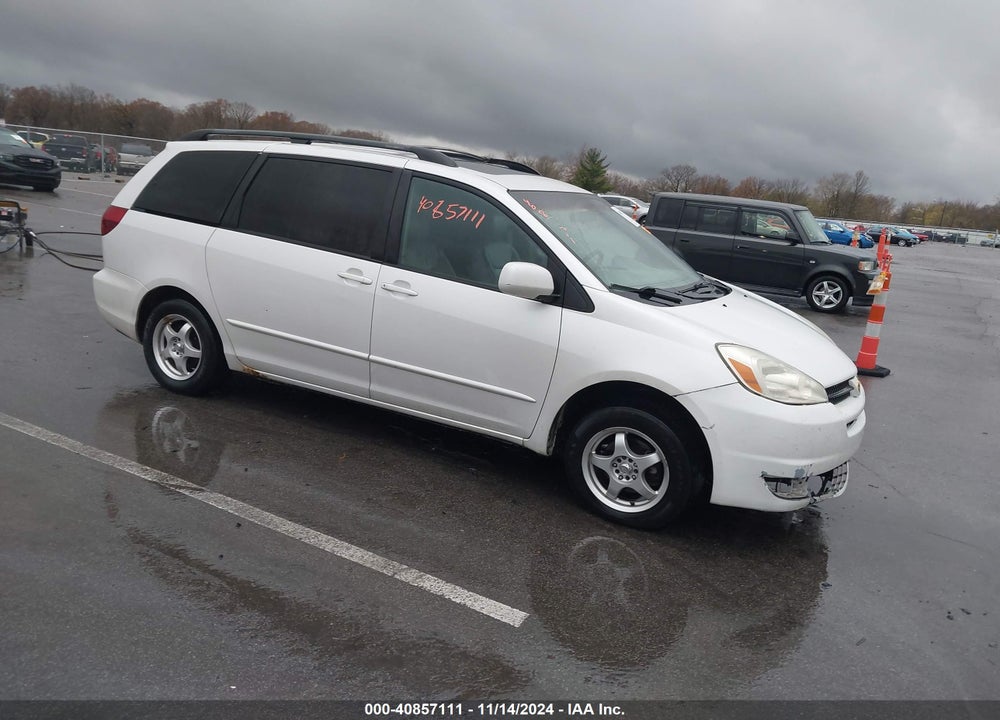 2004 TOYOTA SIENNA XLE VIN: 5TDZA22C44S169187