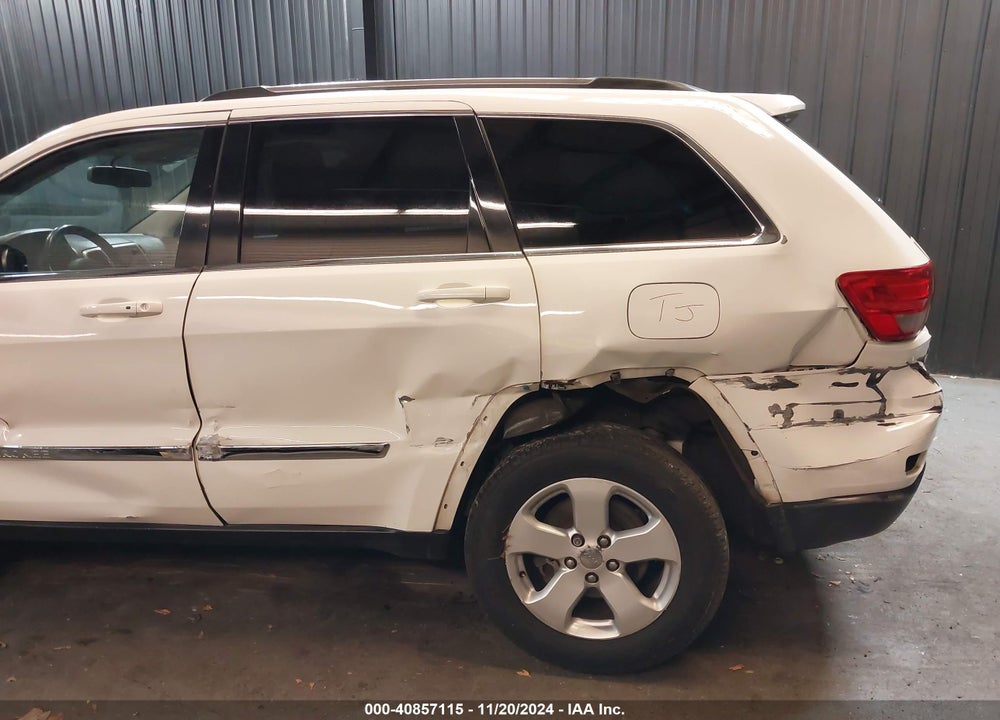 2011 JEEP GRAND CHEROKEE LAREDO VIN: 1J4RR4GG2BC642772