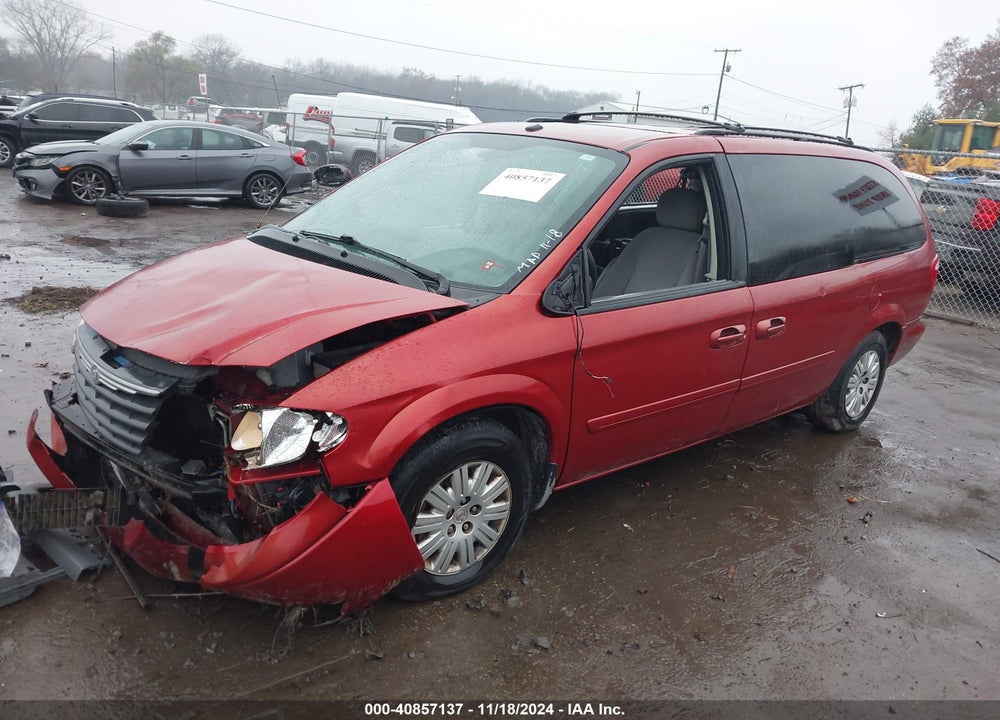 2006 CHRYSLER TOWN & COUNTRY LX VIN: 2A4GP44R96R880697
