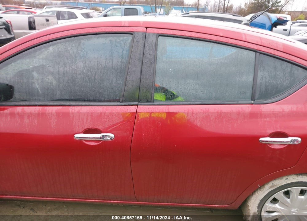 2019 NISSAN VERSA 1.6 SV VIN: 3N1CN7AP9KL808231
